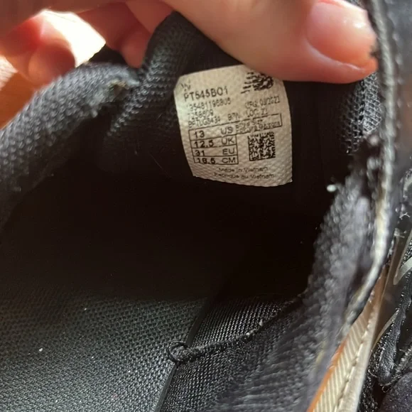 New balance size 13 sneakers - Picture 4 of 4
